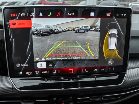 New 2026 Volkswagen GTI SE FWD image 9