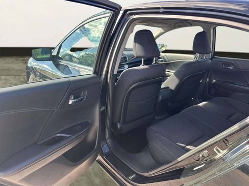 Used 2014 Honda Accord Sport image 13
