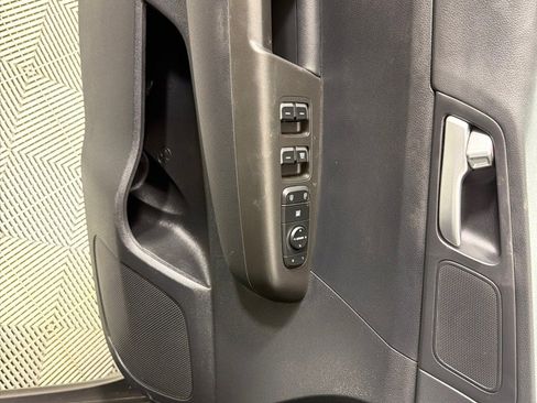 Used 2021 Kia Sportage LX image 11