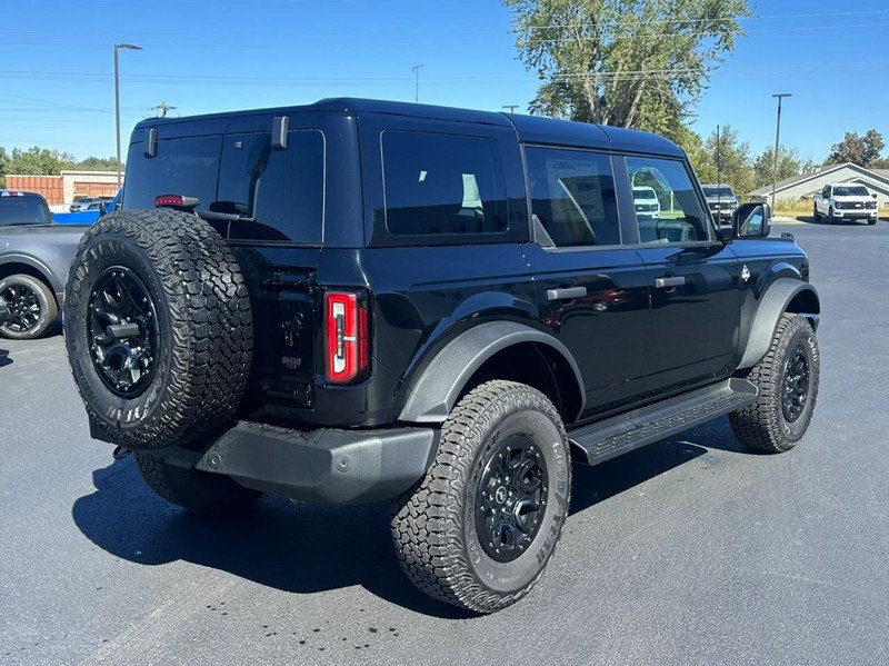 Used 2025 Ford Bronco Outer Banks w/ Sasquatch Package AWD/4WD image 3