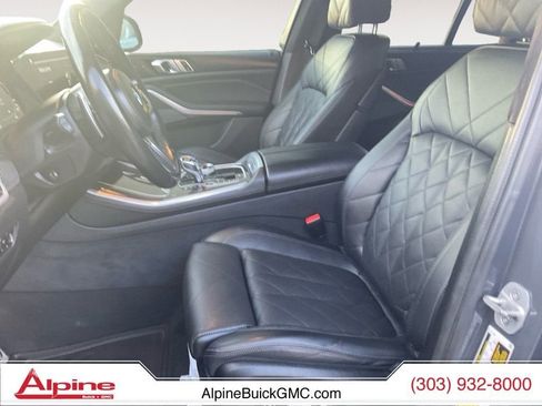 Used 2023 BMW X5 M50i w/ Executive Package image 9