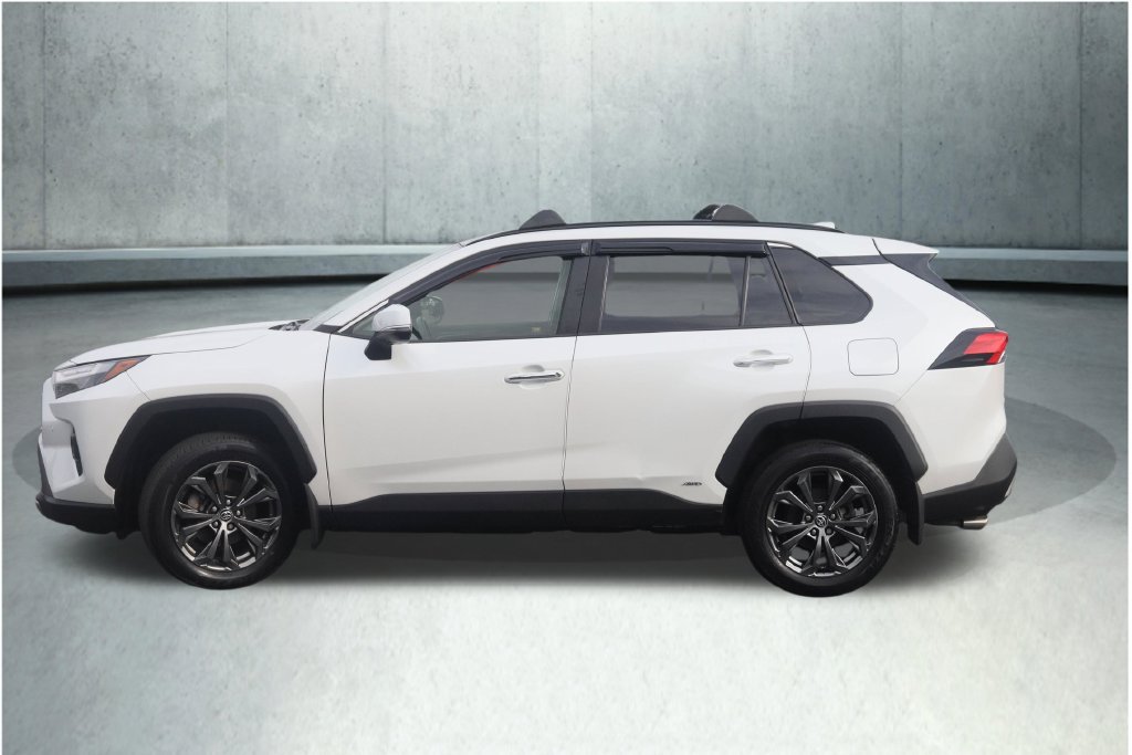 Used 2023 Toyota RAV4 Limited AWD/4WD image 35