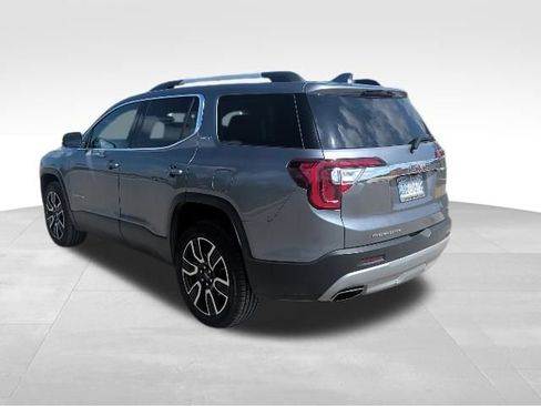 Used 2021 GMC Acadia SLT w/ Technology Package FWD image 7