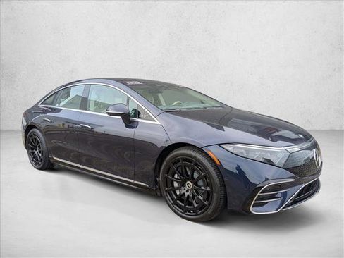 Certified 2023 Mercedes-Benz EQS 580 4MATIC Sedan image 3