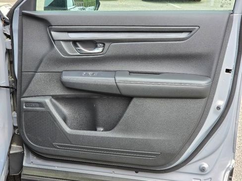 Certified 2025 Honda CR-V EX image 10