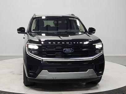 Used 2025 Ford Expedition Platinum