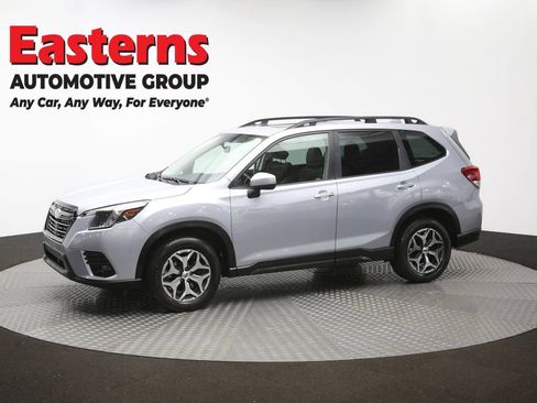 Used 2023 Subaru Forester Premium AWD/4WD image 61