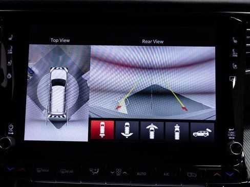 Used 2023 Jeep Grand Wagoneer Series II w/ Quick Order Packagew 28T image 17