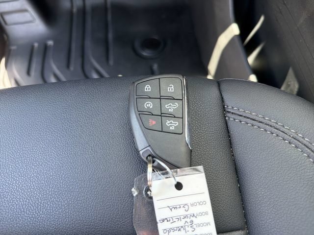 Certified 2026 Chevrolet Silverado EV W/T AWD/4WD image 30