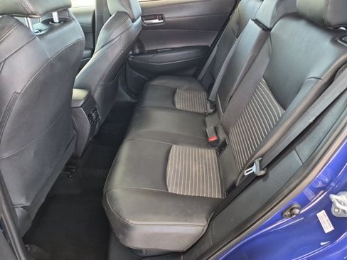Used 2023 Toyota Corolla Cross AWD Hybrid w/ Convenience Package image 18