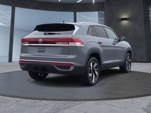 New 2026 Volkswagen Atlas Cross Sport SE AWD/4WD image 4