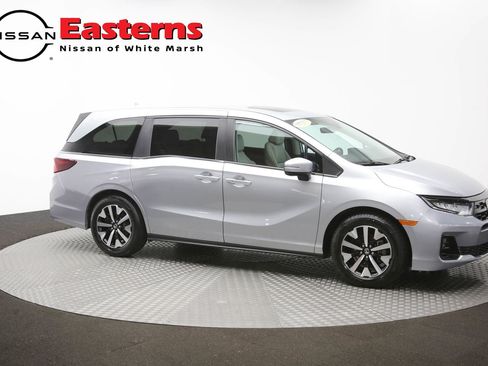 Used 2025 Honda Odyssey EX-L image 48