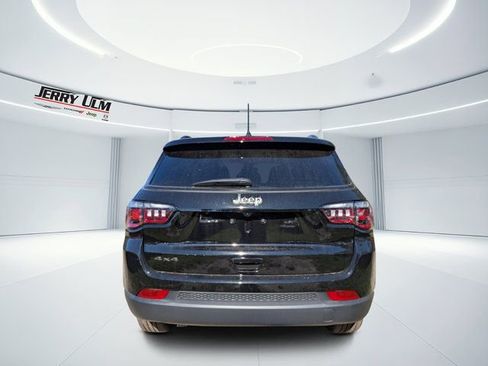 New 2026 Jeep Compass Latitude AWD/4WD image 4