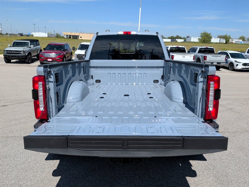 New 2027 Ford F350 Lariat w/ Lariat Premium Package AWD/4WD image 44