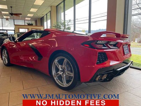 Used 2020 Chevrolet Corvette Stingray Coupe w/ Z51 Performance Package image 3