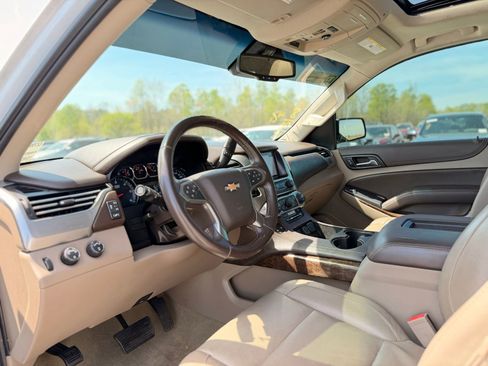 Used 2018 Chevrolet Tahoe LT image 13