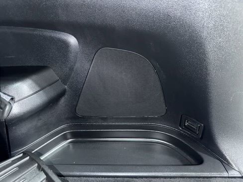 Used 2022 Honda Pilot TrailSport image 28