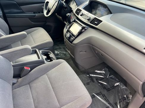 Used 2016 Honda Odyssey EX image 17