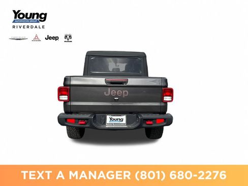 Used 2022 Jeep Gladiator Rubicon AWD/4WD image 4