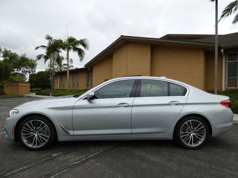 Used 2019 BMW 530i w/ Convenience Package image 14