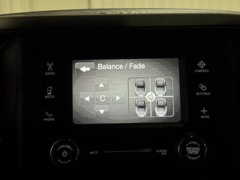 Used 2022 RAM 2500 Tradesman w/ Chrome Appearance Group AWD/4WD image 41
