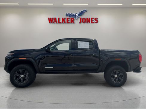 Used 2024 GMC Canyon Elevation w/ Convenience Package RWD image 4