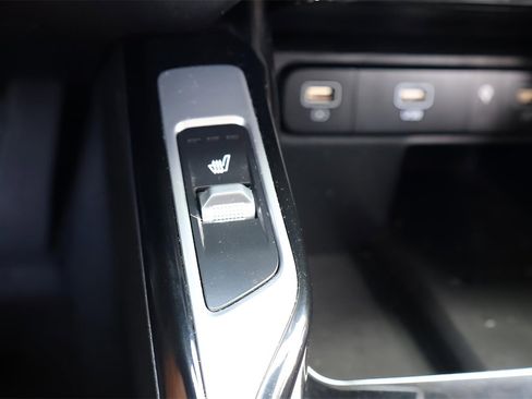 Used 2021 Kia Sorento SX image 31