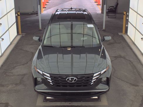 Used 2024 Hyundai Tucson SEL w/ Convenience Package FWD image 2