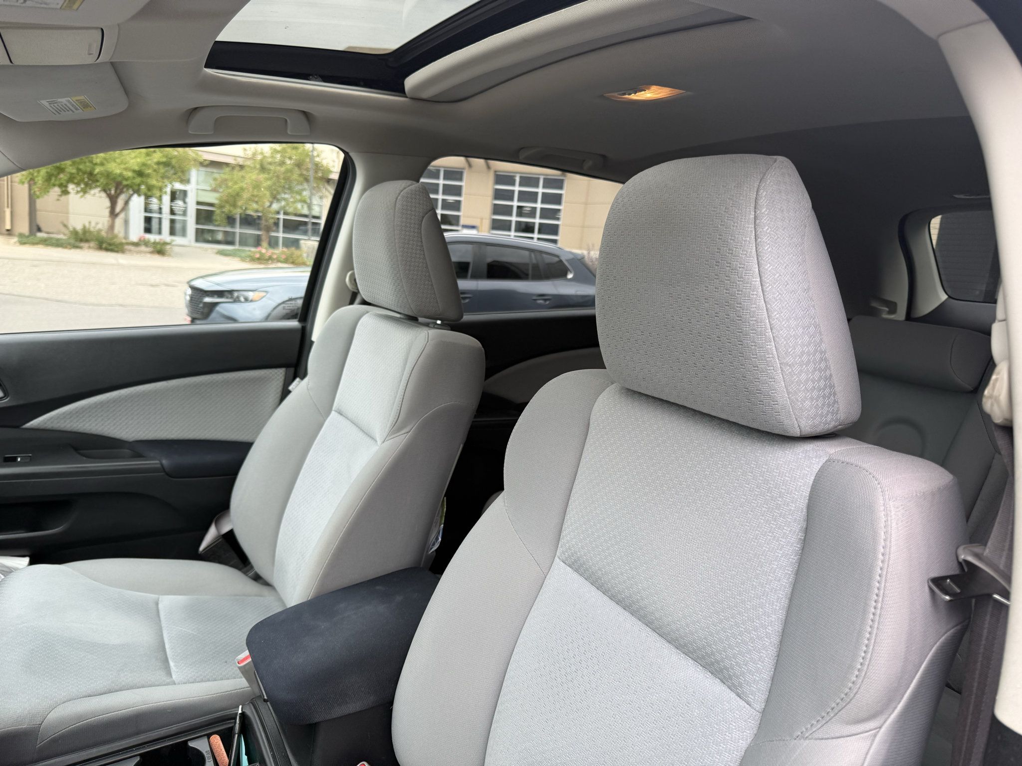 Used 2015 Honda CR-V EX image 6