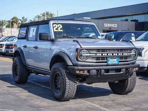 Used 2022 Ford Bronco Black Diamond AWD/4WD image 3