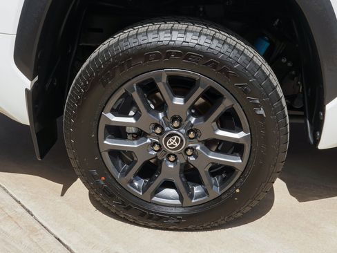 Used 2024 Toyota Tundra Limited w/ TRD Off-Road Package AWD/4WD image 12