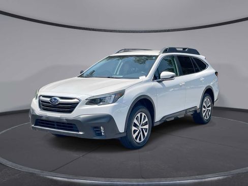 Used 2020 Subaru Outback Premium w/ Popular Package #1 AWD/4WD image 1