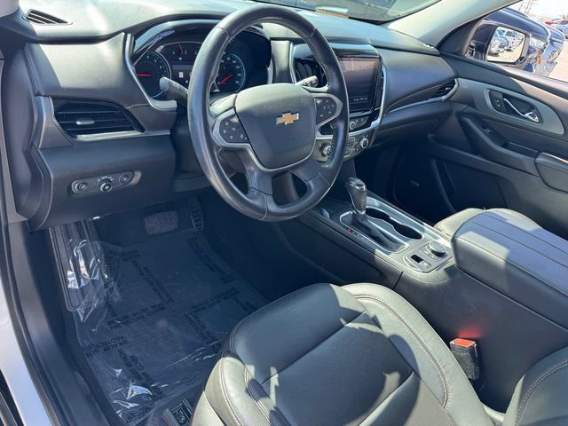 Certified 2020 Chevrolet Traverse Premier w/ Redline Edition FWD image 17