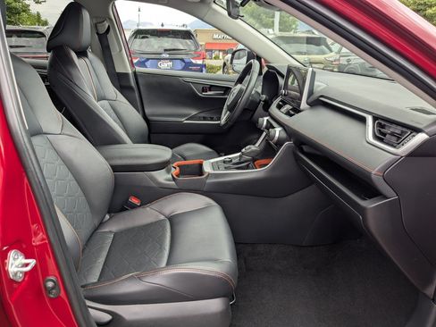 Used 2024 Toyota RAV4 Adventure AWD/4WD image 32