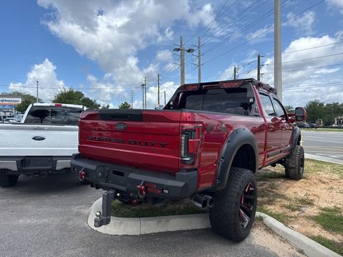 Used 2022 Ford F250 Lariat w/ Lariat Ultimate Package AWD/4WD image 3