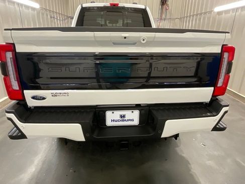 Used 2026 Ford F250 Platinum w/ Tremor Off-Road Package AWD/4WD image 25