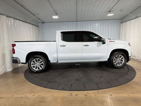 Used 2021 Chevrolet Silverado 1500 LTZ w/ Technology Package AWD/4WD image 10