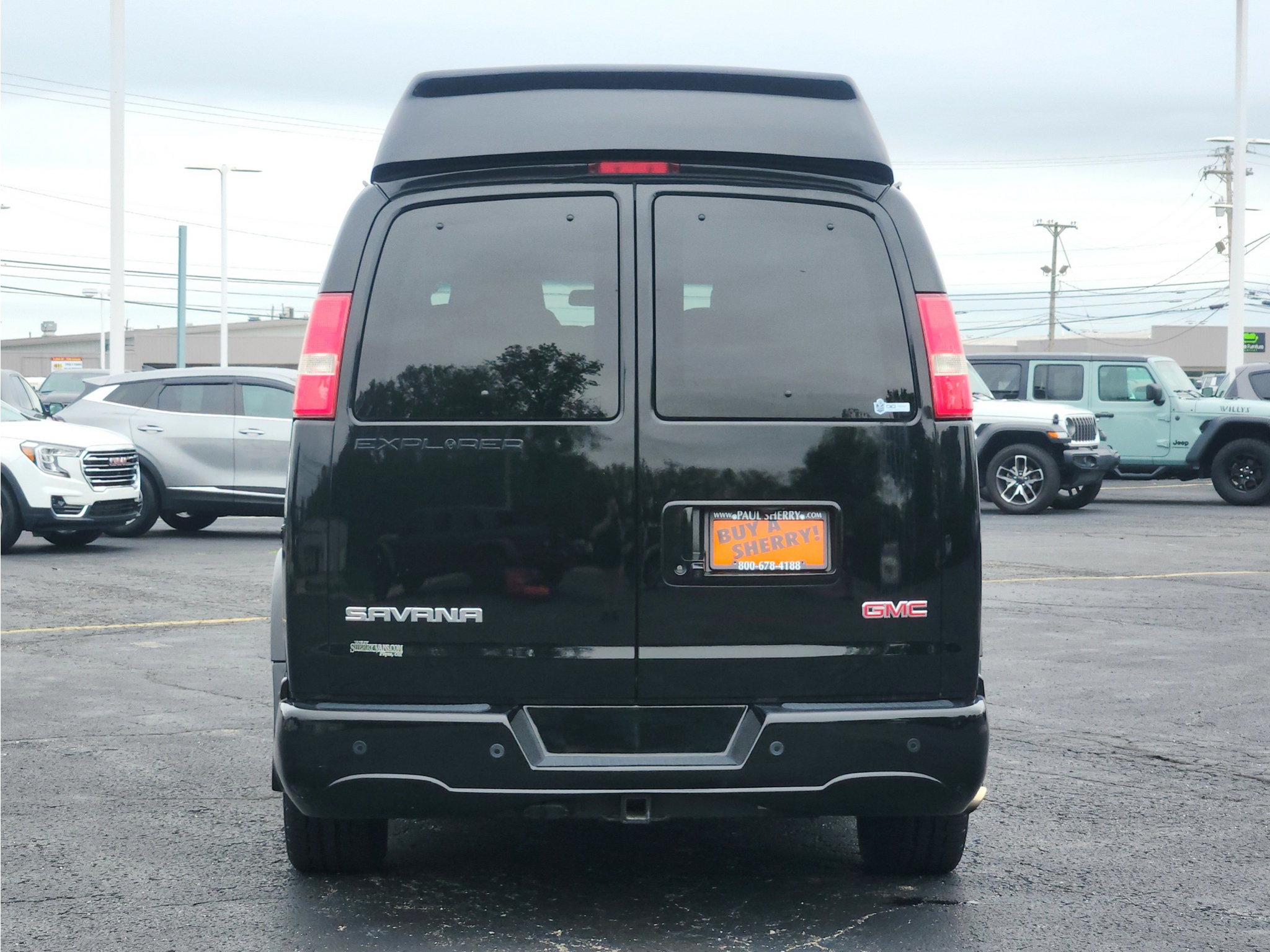 Used 2023 GMC Savana 2500 Extended RWD image 13
