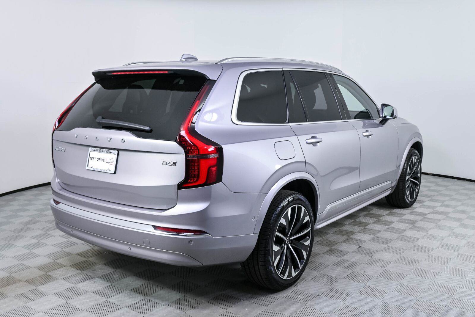 Used 2026 Volvo XC90 B6 Plus AWD/4WD image 29