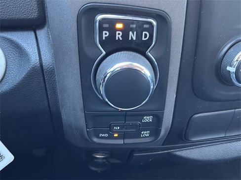 Used 2015 RAM 1500 Express image 27