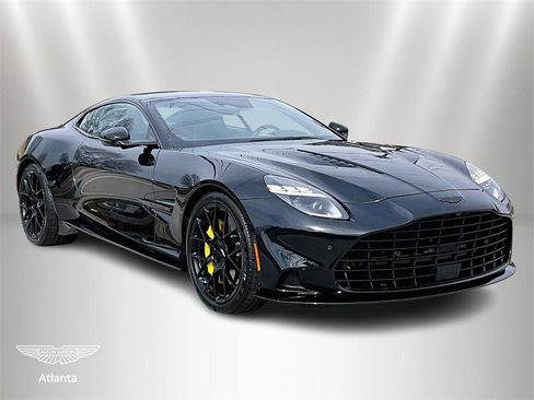 Used 2026 Aston Martin Vanquish image 2