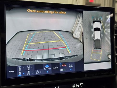 Used 2023 Toyota Tundra Platinum image 6