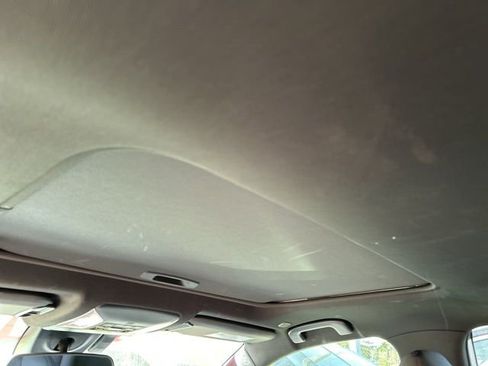 Used 2023 Toyota RAV4 SE w/ Convenience Package image 43