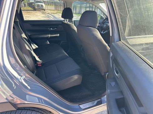 Used 2025 Honda CR-V LX image 8