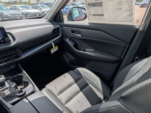 New 2026 Nissan Rogue SV AWD/4WD image 11