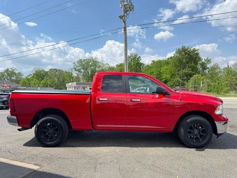 Used 2017 RAM 1500 Classic SLT AWD/4WD image 6