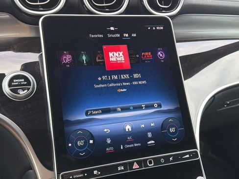 Used 2024 Mercedes-Benz GLC 300 GLC 300 image 18