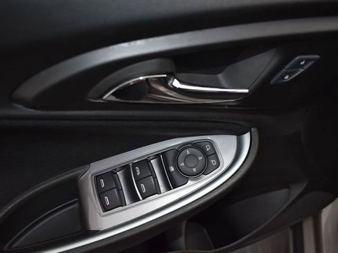 Used 2024 Chevrolet Malibu LT image 13