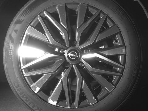 Used 2025 Nissan Altima 2.5 SV FWD image 13