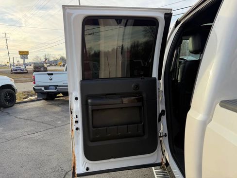 Used 2013 Ford F350 Platinum image 17